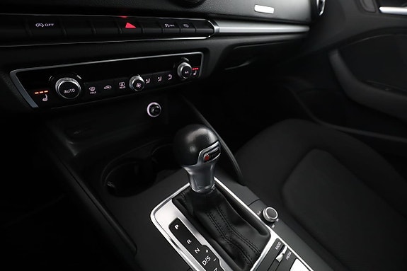 Audi A3 24 of 30