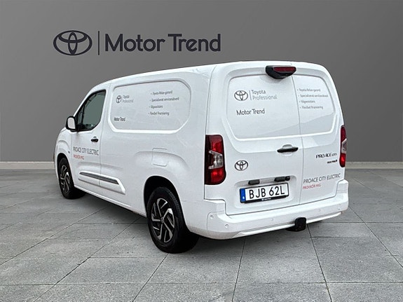 Toyota Proace City 2 of 19