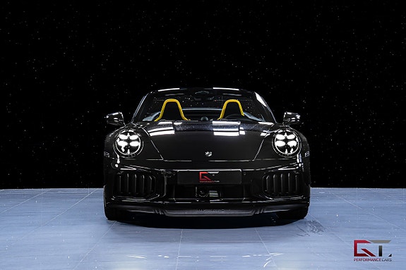 Porsche 911 3 of 22