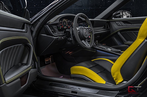 Porsche 911 9 of 22