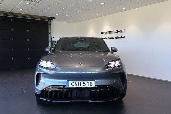 Porsche Cayenne Coupe 2 of 19