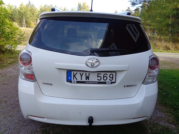 Toyota Verso 11 of 30