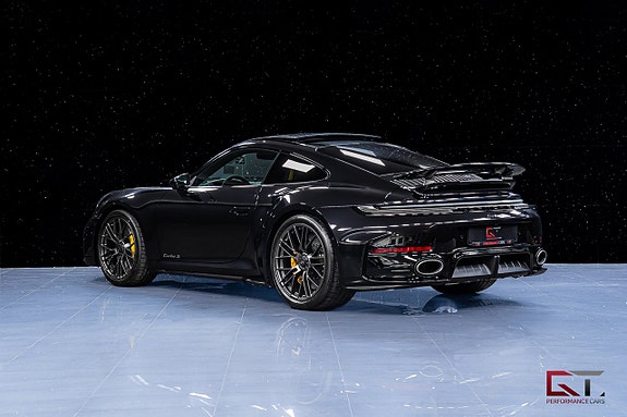Porsche 911 6 of 23