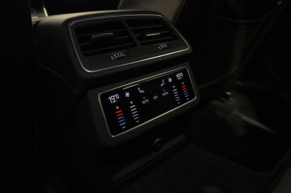 Audi A6 28 of 30
