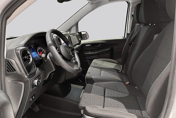 Mercedes-Benz Vito 110 8 of 14