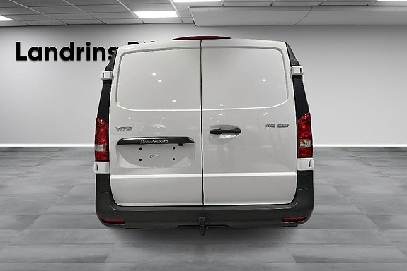 Mercedes-Benz Vito 110 5 of 14