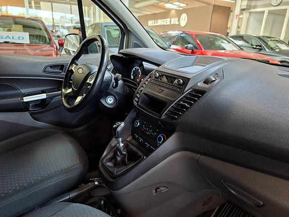 Ford Transit 8 of 14