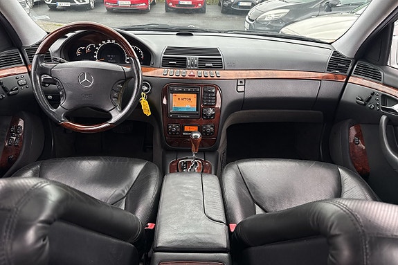 Mercedes-Benz S500 18 of 21