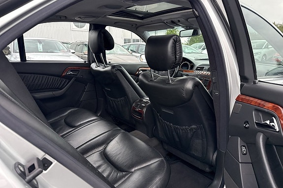 Mercedes-Benz S500 19 of 21