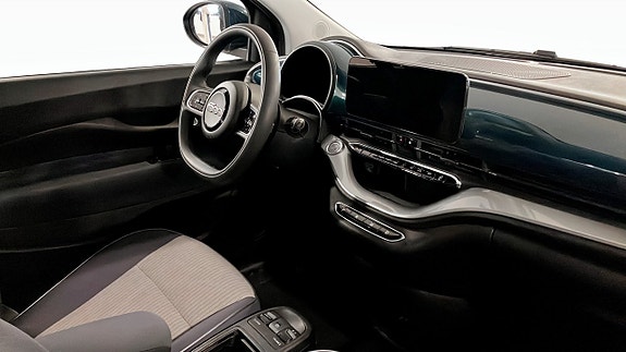 Fiat 500C 3 of 9