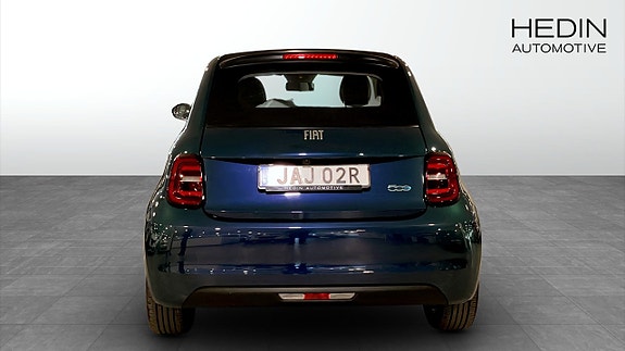 Fiat 500C 7 of 9