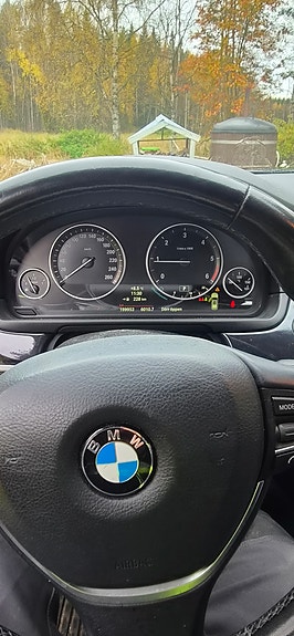 BMW 520d 5 of 7