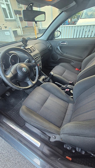 Alfa Romeo 147 5 of 11