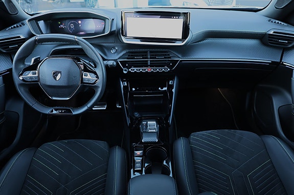 Peugeot 2008 11 of 19