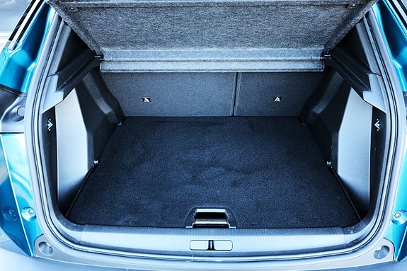 Peugeot 2008 19 of 19