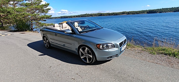 Volvo C70 25 of 30