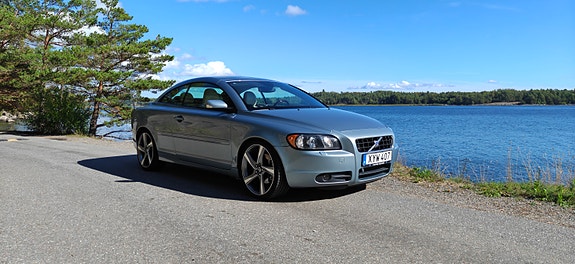 Volvo C70 3 of 30