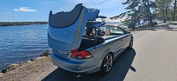 Volvo C70 24 of 30