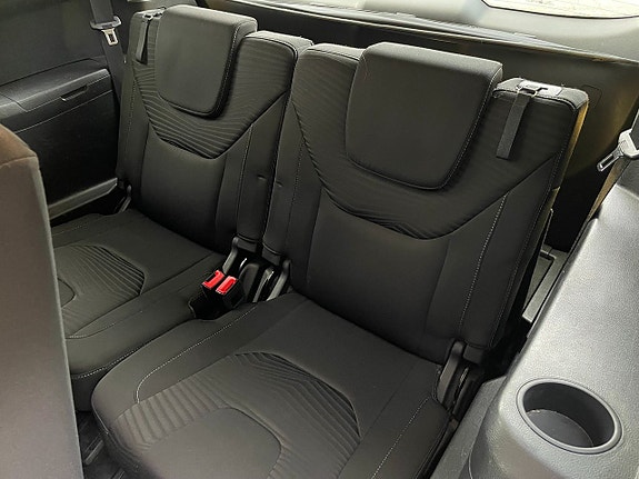Ford S-MAX 9 of 9