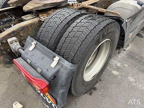 Dragbil Volvo FM9 4x2 Rep-objekt 8 of 24