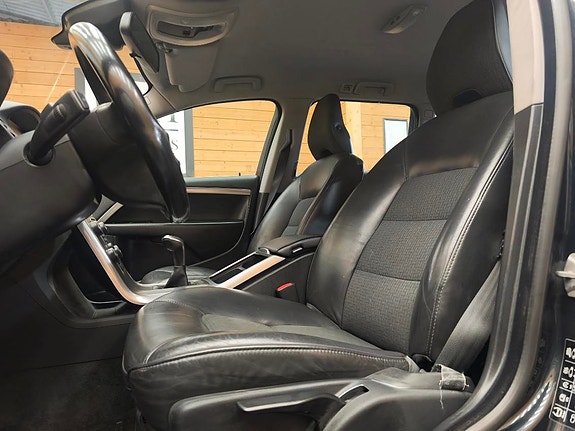 Volvo V70 14 of 22