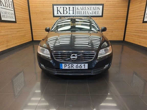Volvo V70 9 of 22