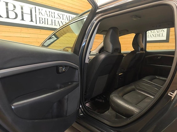 Volvo V70 15 of 22
