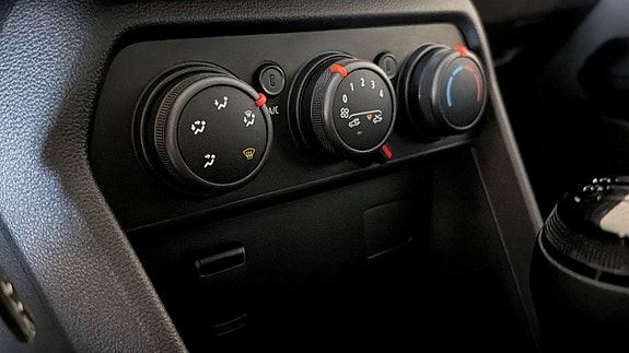 Dacia Sandero 12 of 12