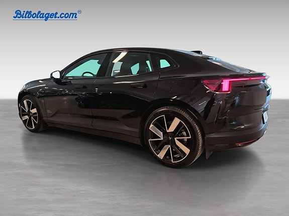 Polestar 4 5 of 11