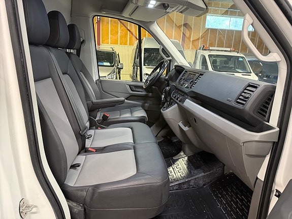Volkswagen Crafter 12 of 16
