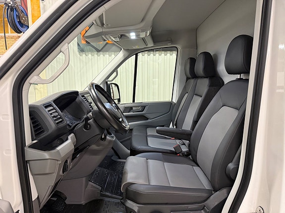Volkswagen Crafter 6 of 16