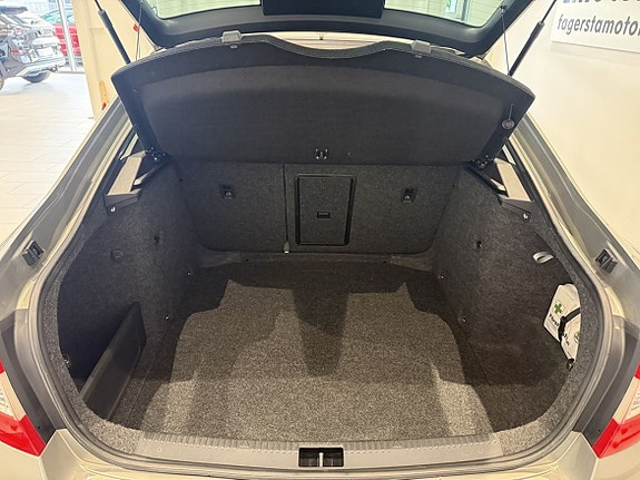 Skoda Octavia 6 of 20