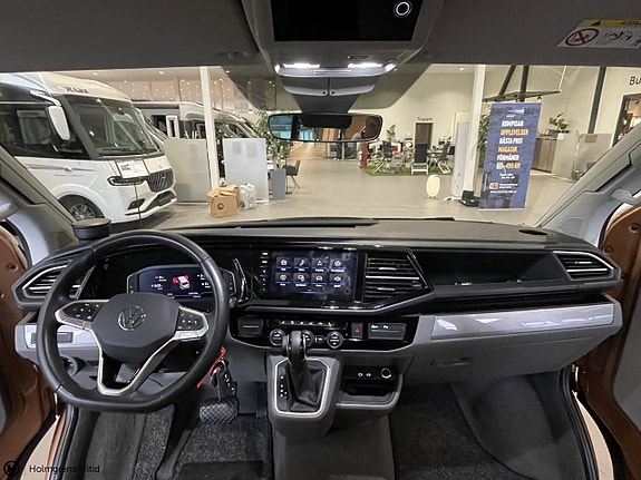 Volkswagen California 5 of 13