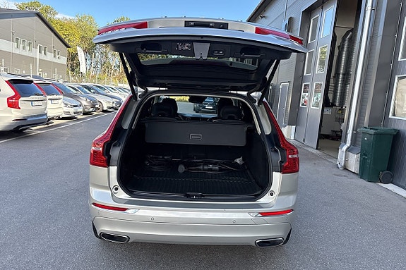Volvo XC60 14 of 28