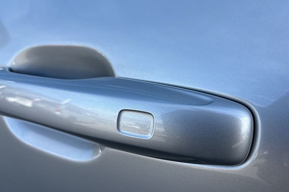 Volvo XC60 17 of 28
