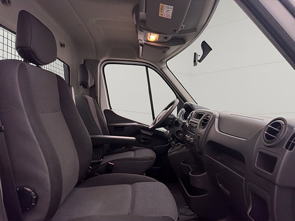 Renault Master 22 of 26