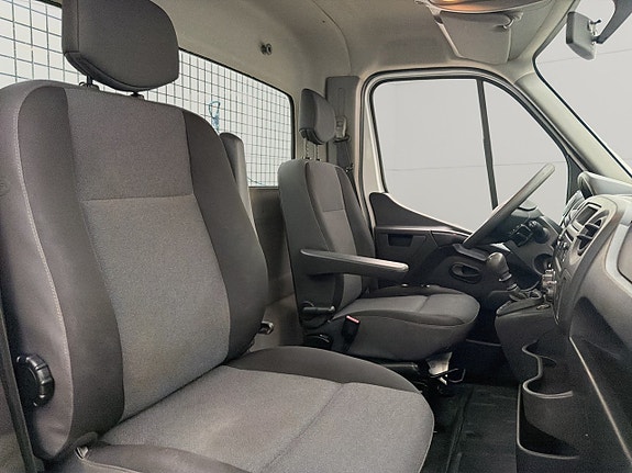 Renault Master 21 of 26