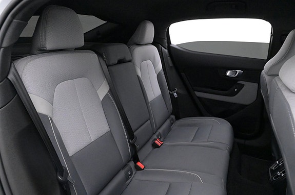 Polestar 2 24 of 27