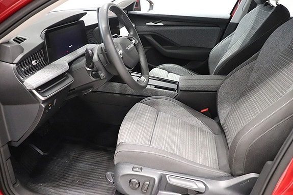 Skoda Superb 7 of 12