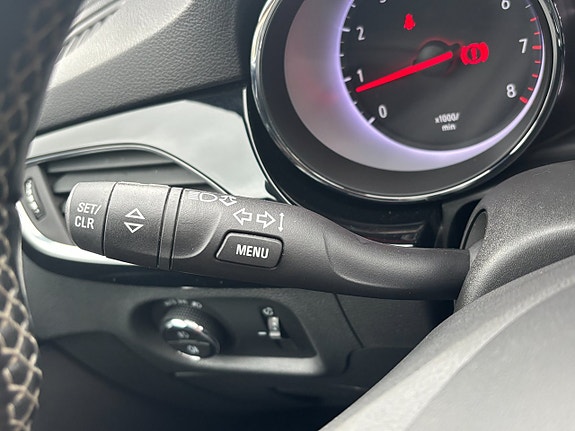 Opel Astra 18 of 27