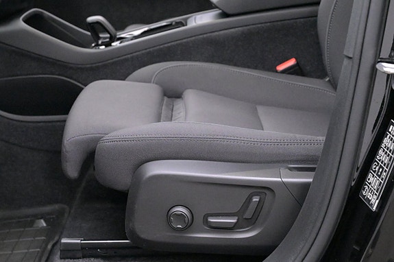 Volvo C40 12 of 27