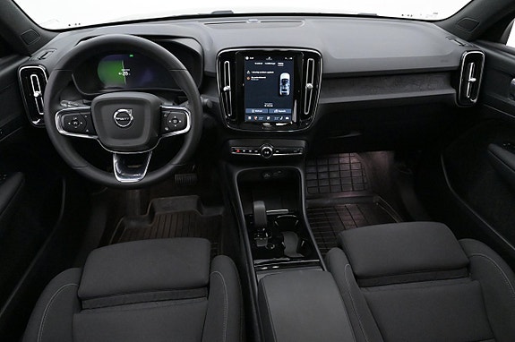 Volvo C40 6 of 27