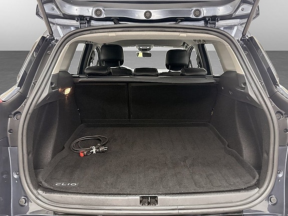 Renault Clio 16 of 16