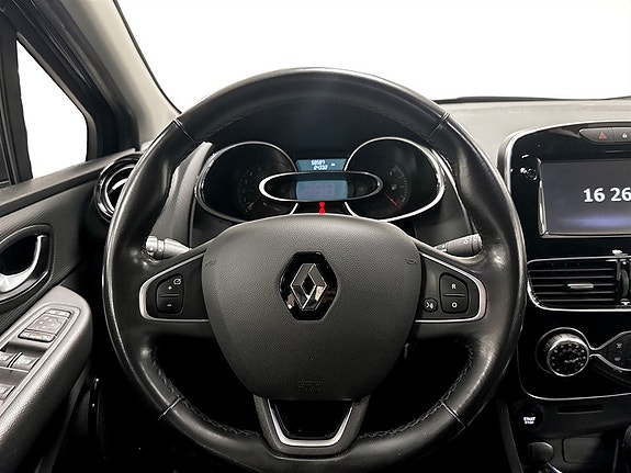 Renault Clio 7 of 16