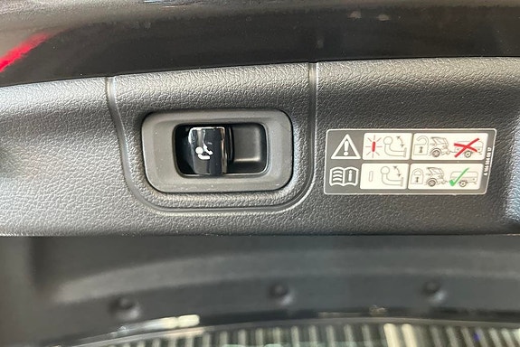 Mercedes-Benz C300 de 15 of 20