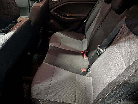 Hyundai i20 7 of 10