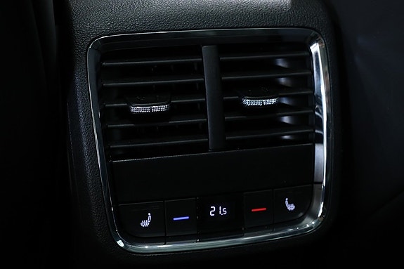 Skoda Octavia 17 of 21