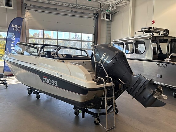 Yamarin Cross 64 BR Yamaha F150 2020 12 of 14