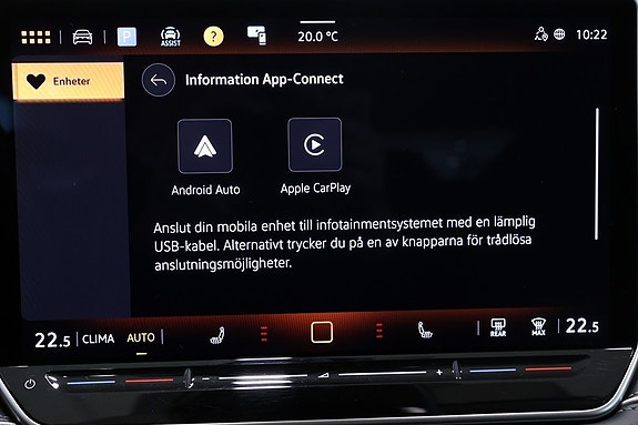 Volkswagen Passat 16 of 24