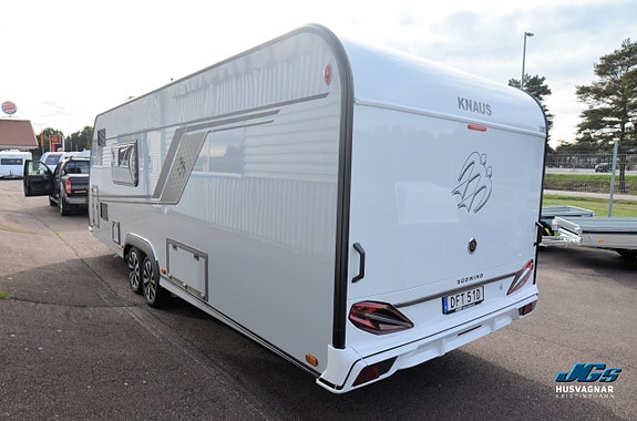 Knaus Sudwind 650 PXB 60 year 4 of 12